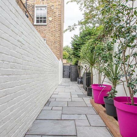 Stunning Gated Home 伦敦 外观 照片